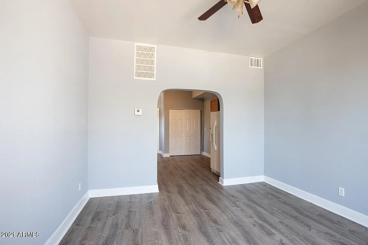 1 bed, 600 sqft, $1,249 — Photo 2