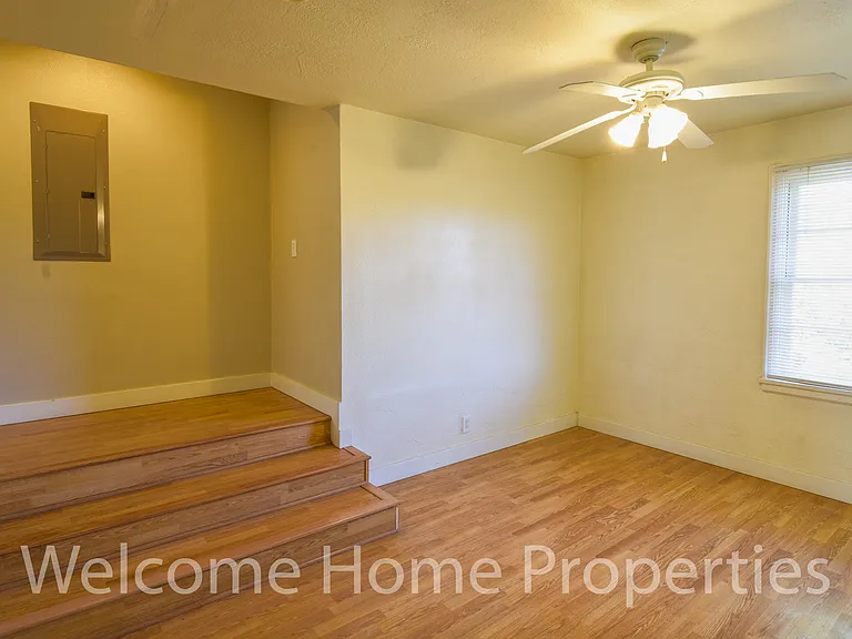 116 SW 13th St — Photo 36