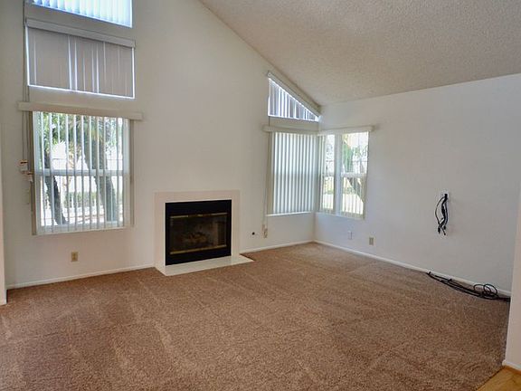 4th image of 761 S Tourmaline Ct