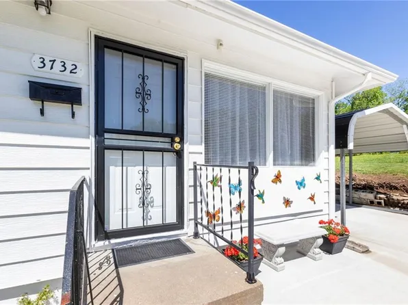 3732 Elmwood Ave, Kansas City, MO 64128