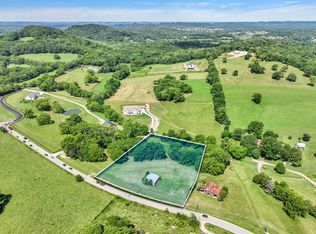 9602 Clovercroft Rd, Nolensville, TN 37135