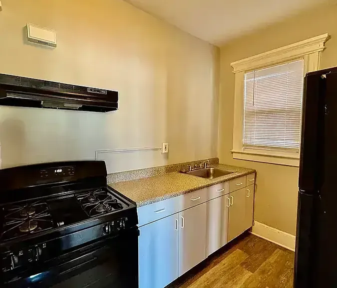633 Orange St #3F — Photo 10
