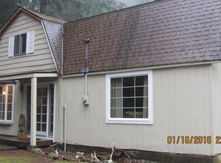 21011 E Country Club Rd, Brightwood, OR 97011