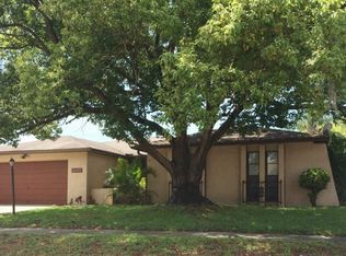 11007 Peppertree Ln, Port Richey, FL 34668