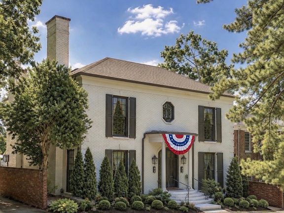 2nd image of 2126 Golf Club Ln