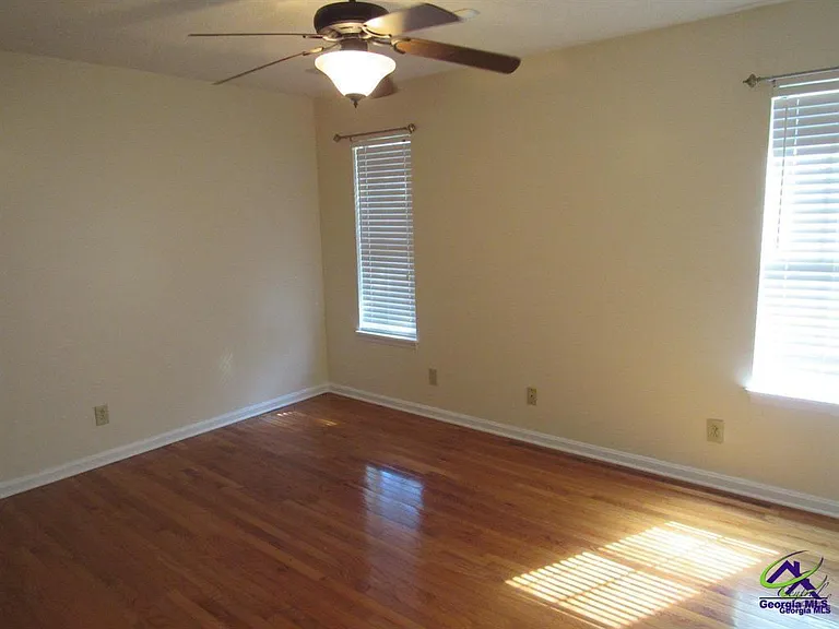 100 Sunchase Ct — Photo 11