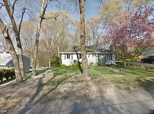 14 Linfield Cir, Lincoln, RI 02865