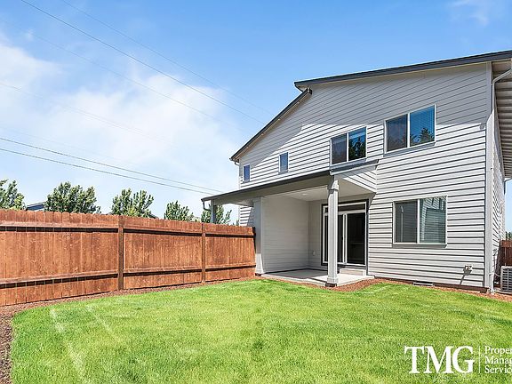 5th image of 11332 NE 131st Ct #11320