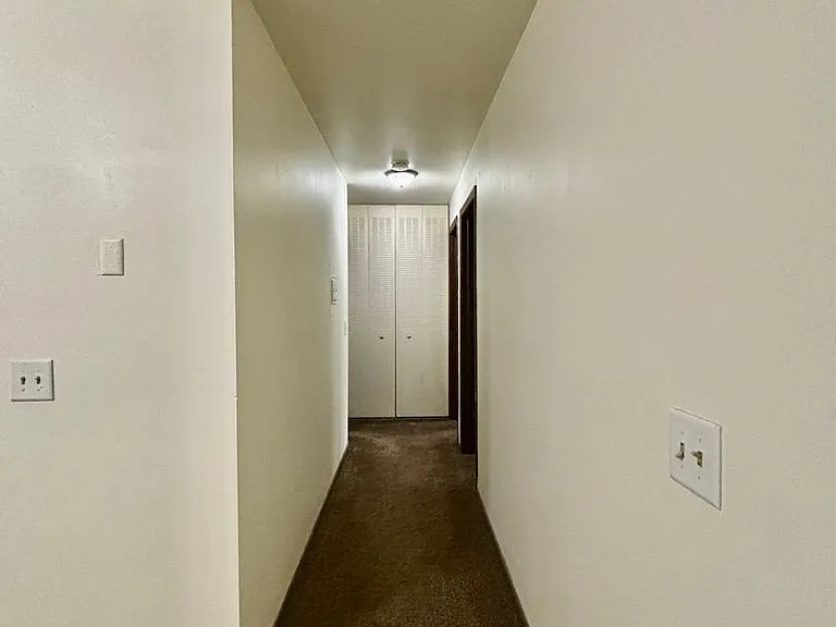 Alpine Manor — Photo 14