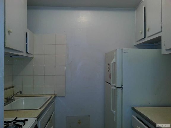 4th image of 2685 Homecrest Ave APT 1l