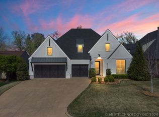 249 E 34th St, Tulsa, OK 74105