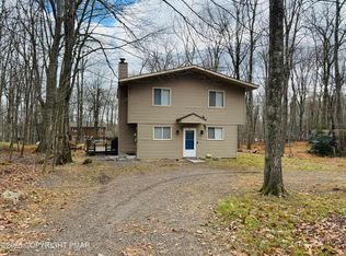 162 Selig Rd, Pocono Lake, PA 18347