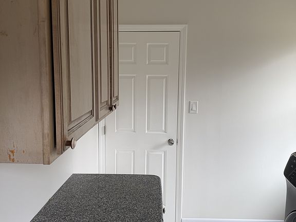 3rd image of 15602 Bondy Ln #B