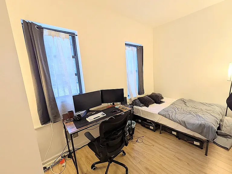 37 E 29th St #3 — Photo 4