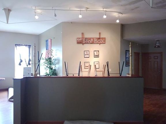 5th image of 222 19th St #2
