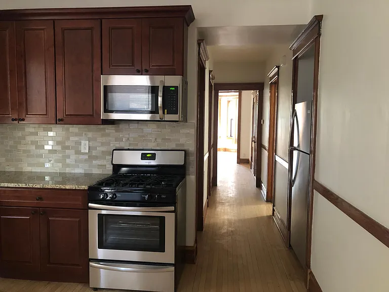 2028 W Cortez St #2 — Photo 4