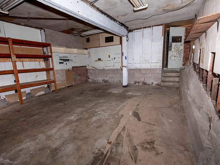 373 Moraga Ave — Photo 61