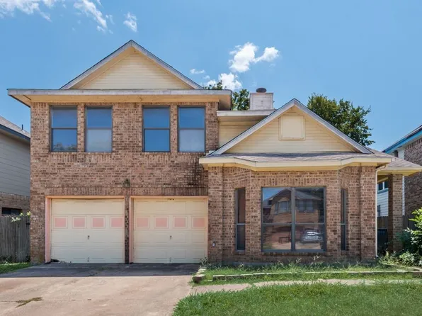 902 Ashmount Ln, Arlington, TX 76017