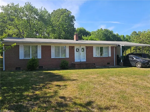 1417 Wiley Lewis Rd, Greensboro, NC 27406