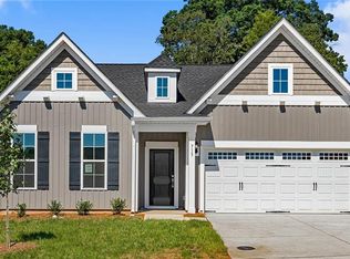 713 Cinnamon Hill Dr, Winston Salem, NC 27106