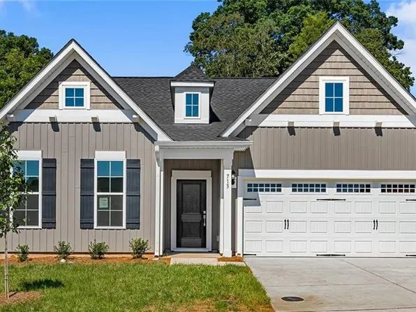 713 Cinnamon Hill Dr, Winston Salem, NC 27106
