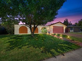 6762 Park Riviera Way, Sacramento, CA