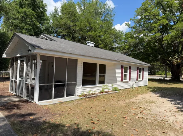 118 Taylor St, Aiken, SC 29803
