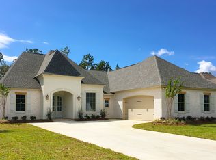 505 Bedico Pkwy, Madisonville, LA 70447