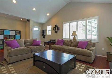 5th image of 4533 Katherine Ave