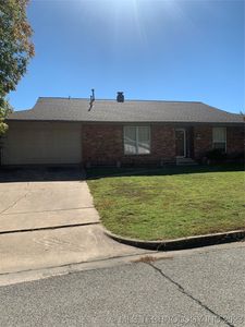 6210 E 60th St, Tulsa, OK, 74135