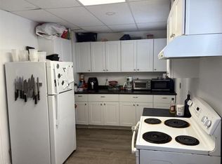 98 North Main Ave, Orono ME, Orono, ME 04473