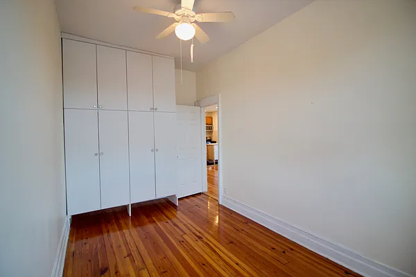 Rented by Compass | media 24