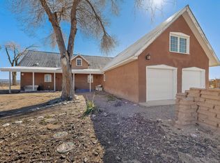 393 Chimaja Rd, Corrales, NM 87048