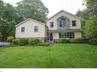 380 Paxon Hollow Rd, Media, PA 19063