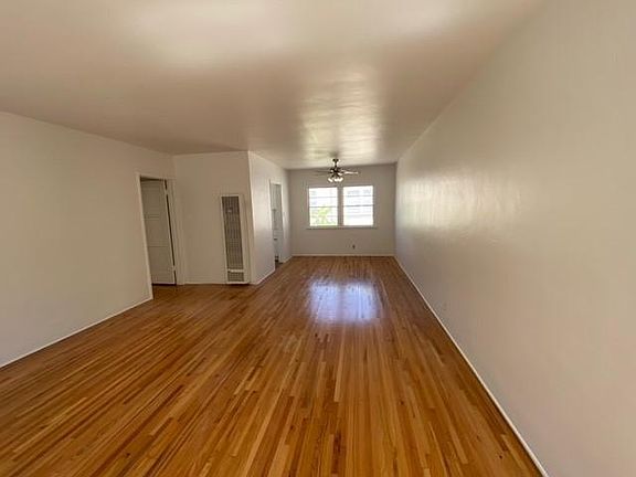 2nd image of 1521 Wellesley Ave #1521