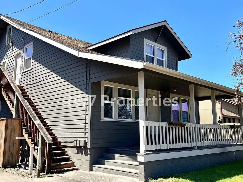 506 E Main St #2