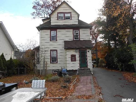 2nd image of 52 Garfield Pl