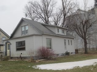 213 3rd St W, Jasper, MN 56144