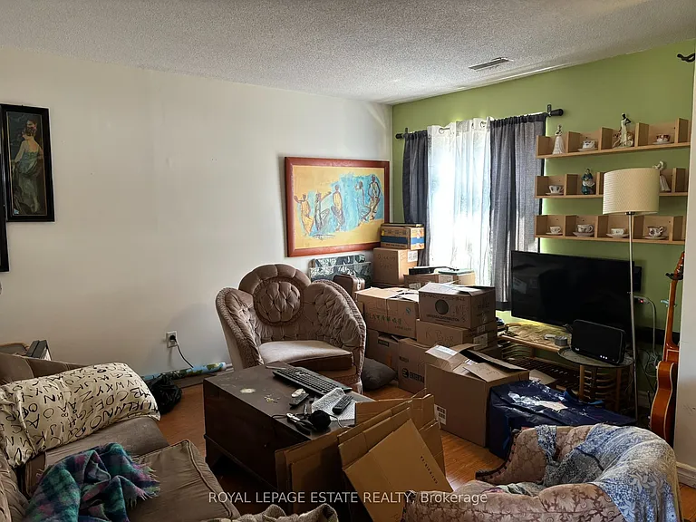 20 Jane St #A — Photo 19