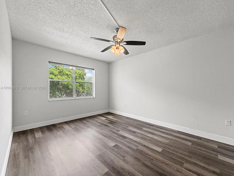 4235 N University Dr #312 — Photo 3