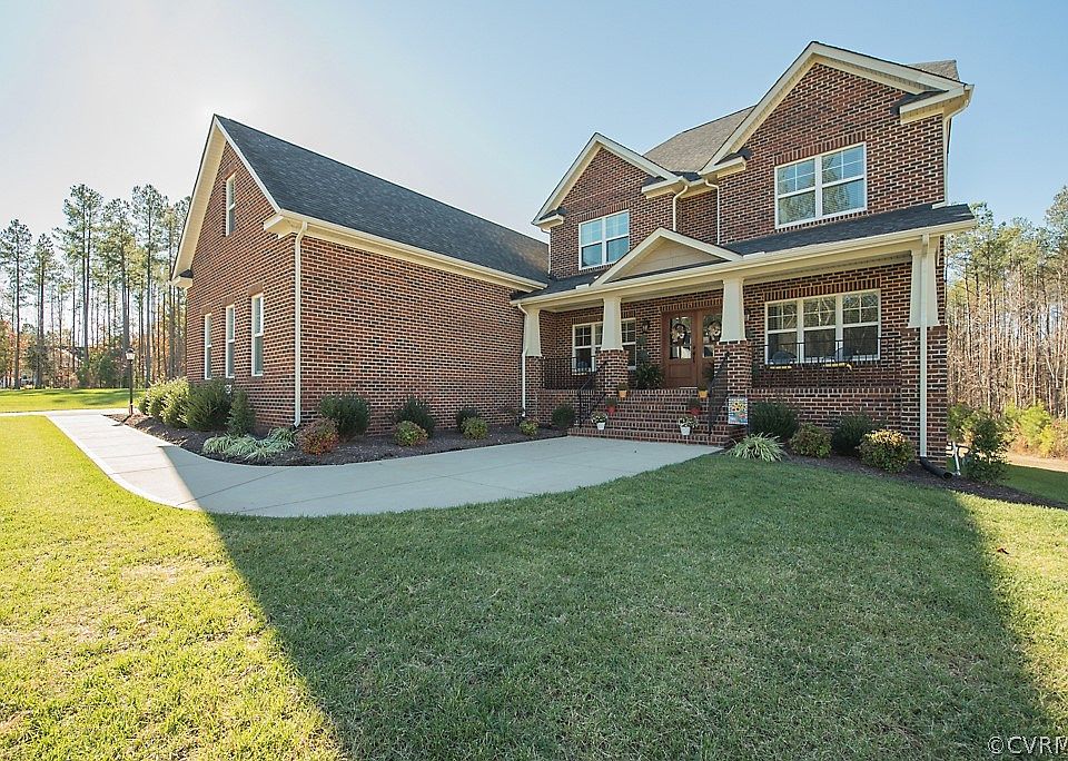 1st image of 8025 Lake Margaret Pl