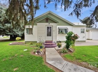 418 E Avenue B, Wendell, ID 83355
