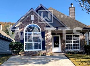 355 Forest Lakes Dr, Sterrett, AL 35147