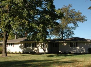 1247 Oak Hill Rd, Blacklick, OH 43004