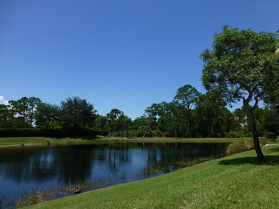 5th image of 12719 SE Old Cypress Dr