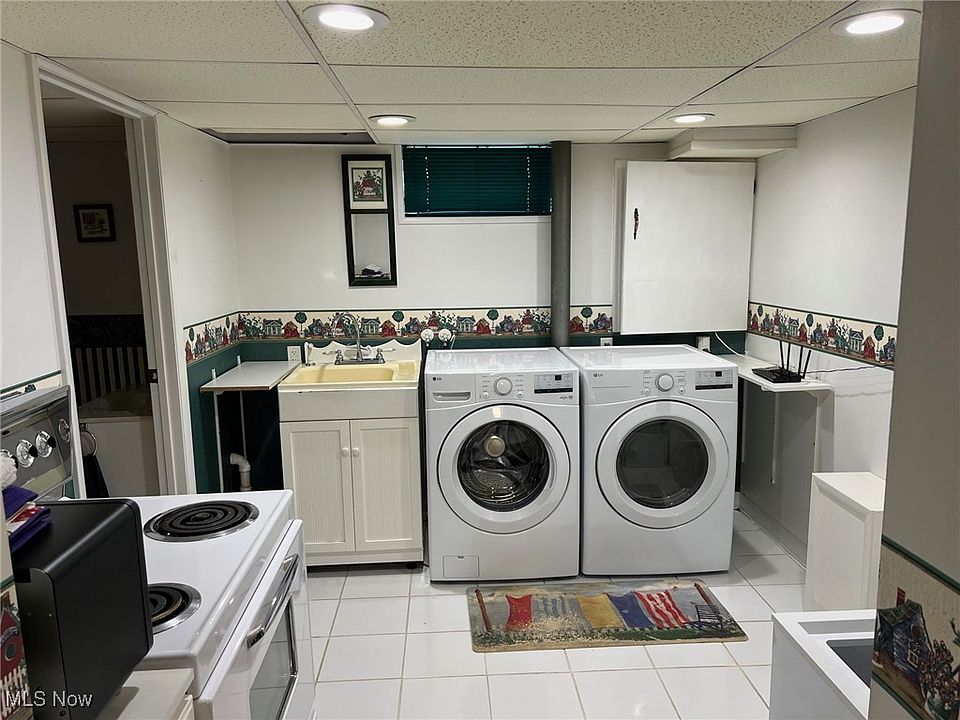 2nd image of 1052 Westshore Dr