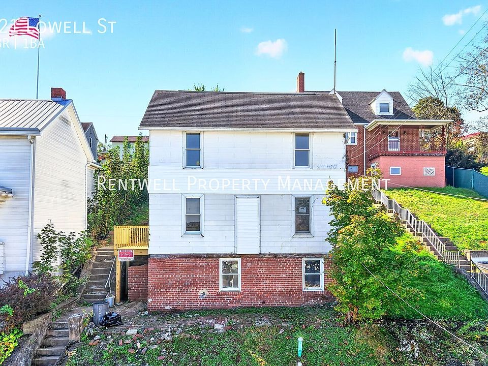 1st image of 321 Lowell St