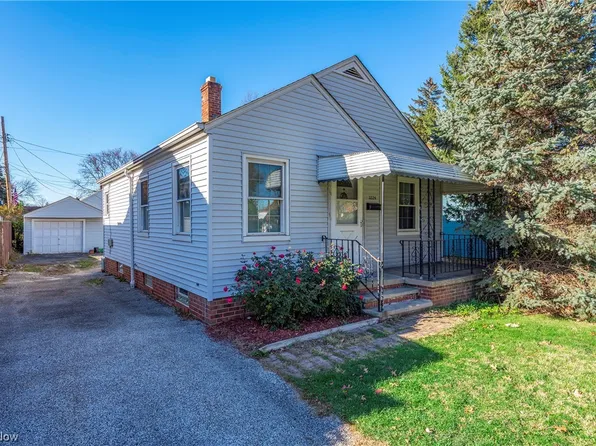 3226 W 140th St, Cleveland, OH 44111