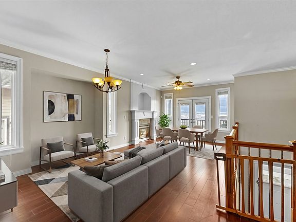 5th image of 2709 Grandview Hts