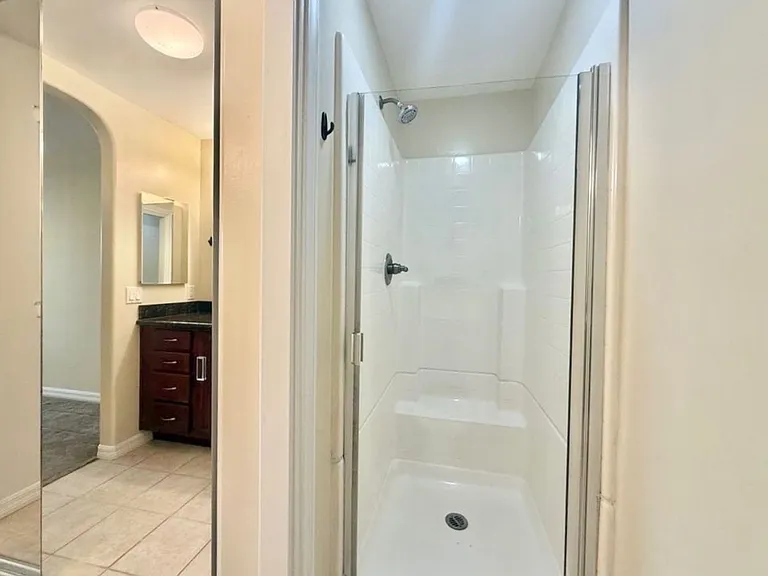 5402 Balboa Arms Dr #308 — Photo 19